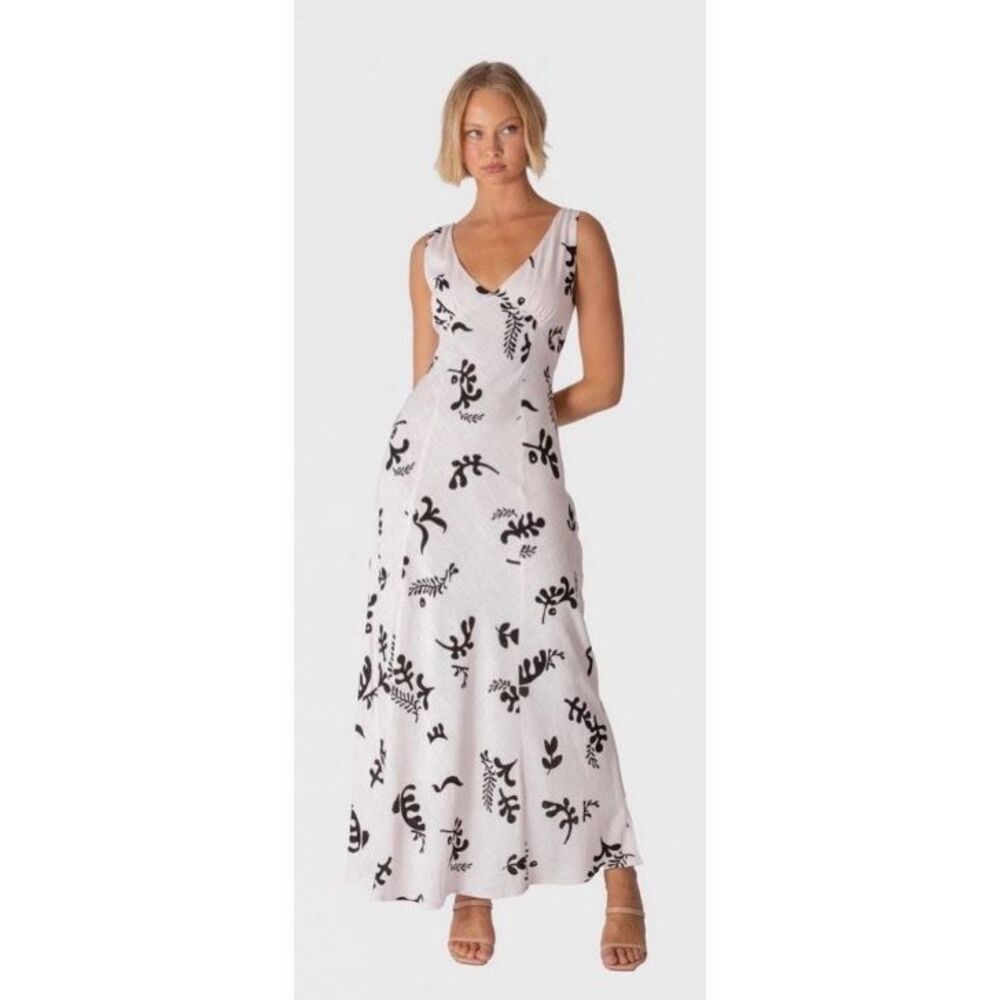 PAPER HEART Linen Blend Black Leaf Print White Maxi Dress Size M 
NWT/002